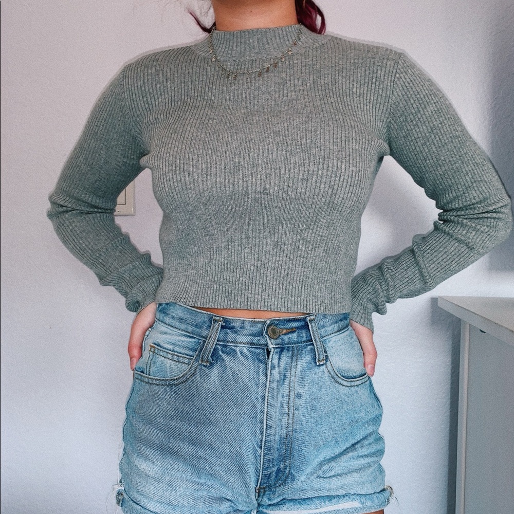 Brandy Melville mock neck sweater long sleeve